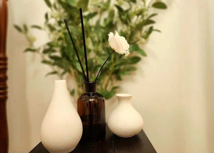 Byulbam - 5mins To Hyochang Park Station Apartment Seoul