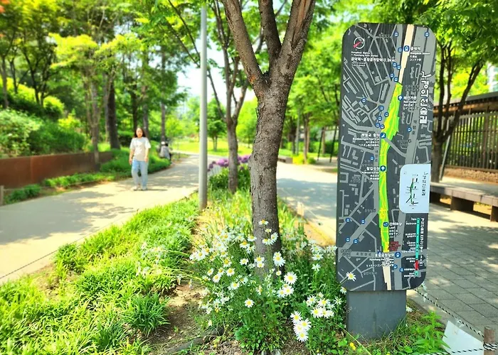 Byulbam - 5mins To Hyochang Park Station *